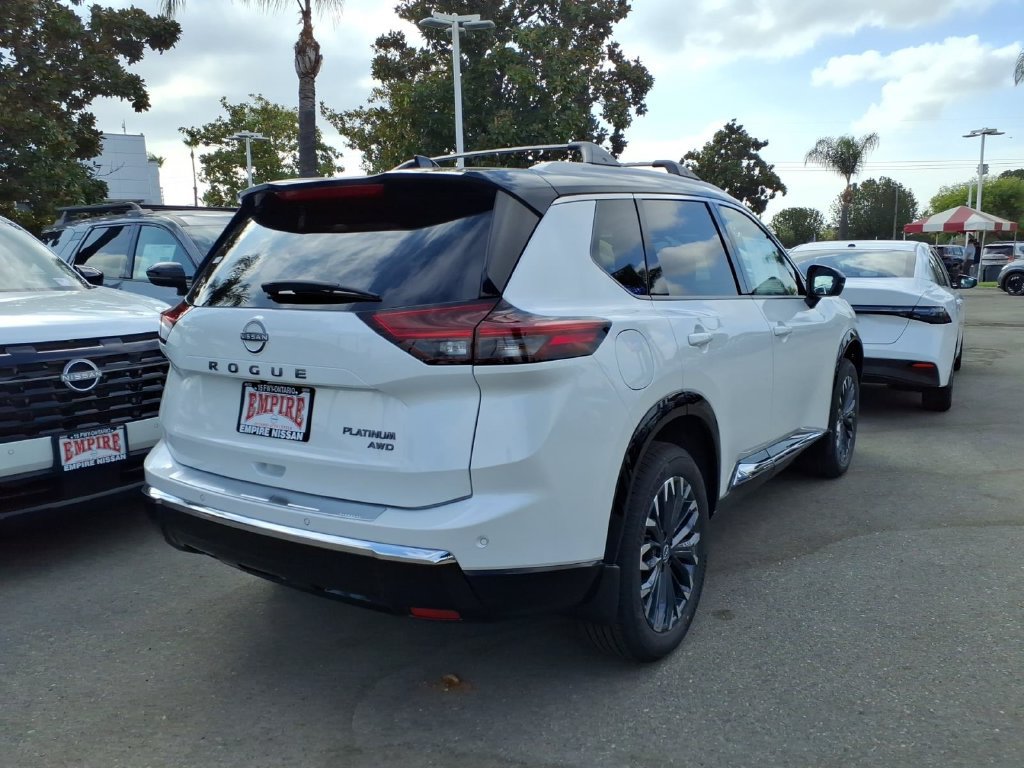 New 2026 Nissan Rogue Platinum AWD/4WD image 5