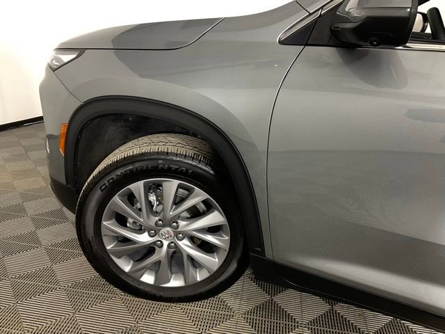 Used 2025 Buick Enclave Preferred image 38