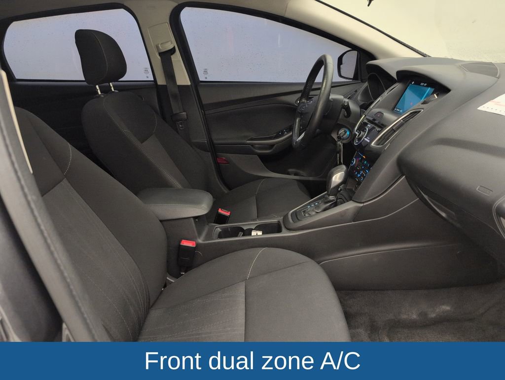 Used 2018 Ford Focus SEL w/ Cold Weather Package FWD image 15