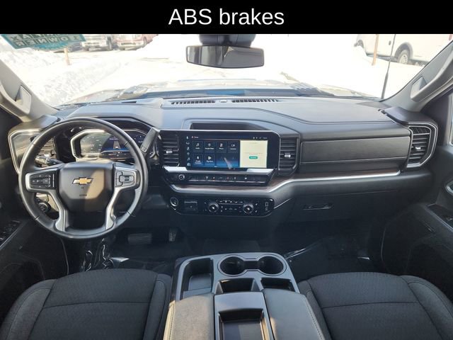 Used 2025 Chevrolet Silverado 2500 LT w/ Convenience Package image 35