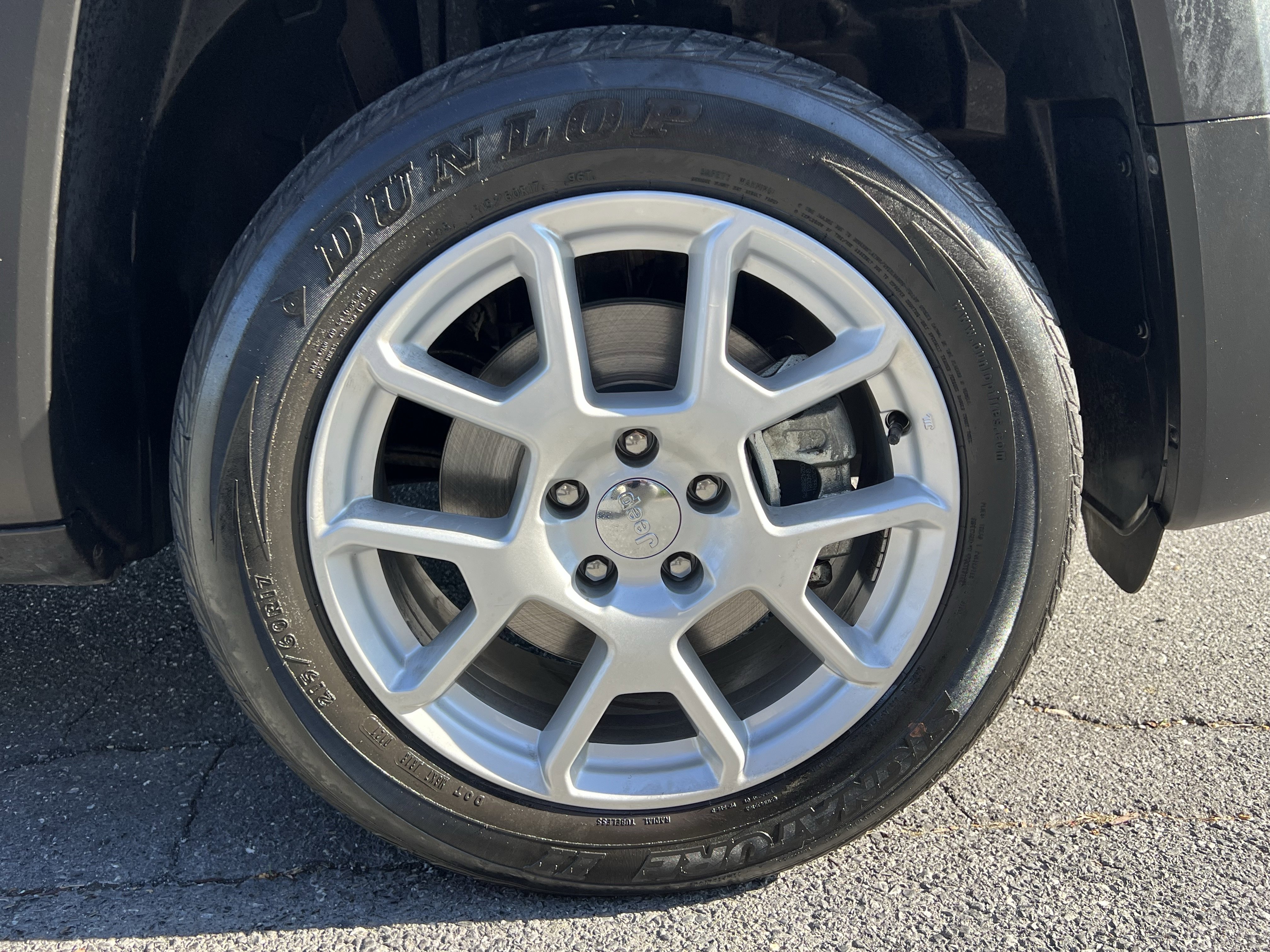 Used 2021 Jeep Renegade Limited AWD/4WD image 13