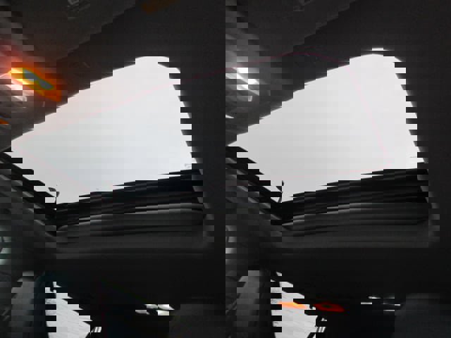 Used 2021 Toyota Highlander XLE image 26