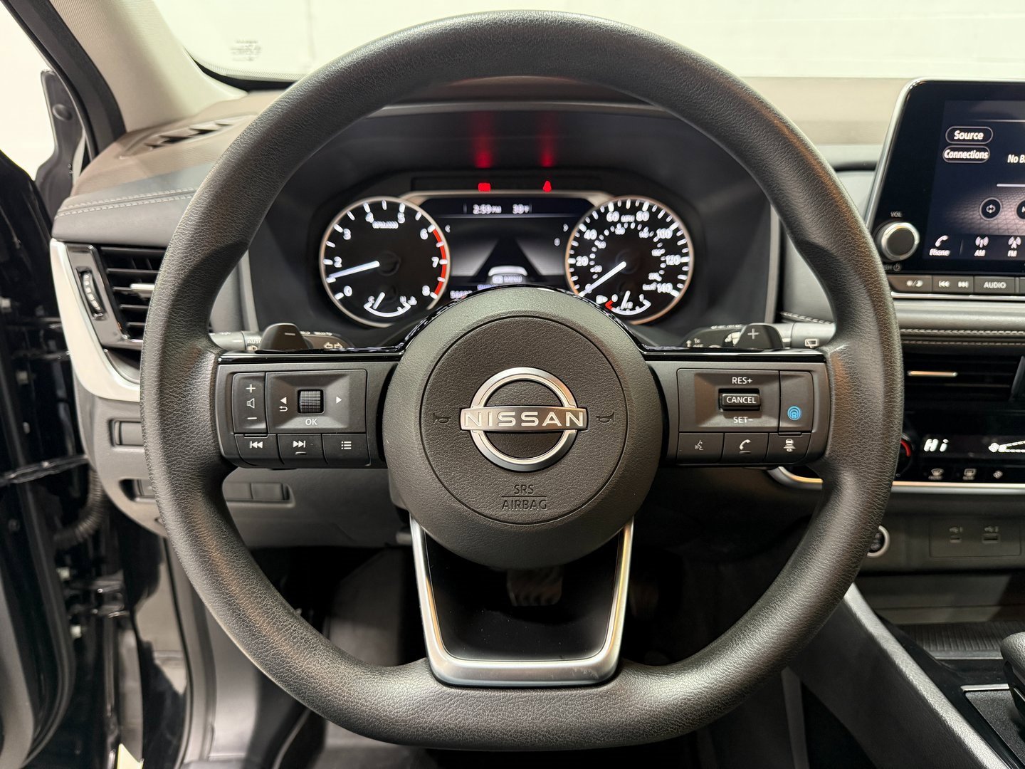 Used 2022 Nissan Rogue SV image 20