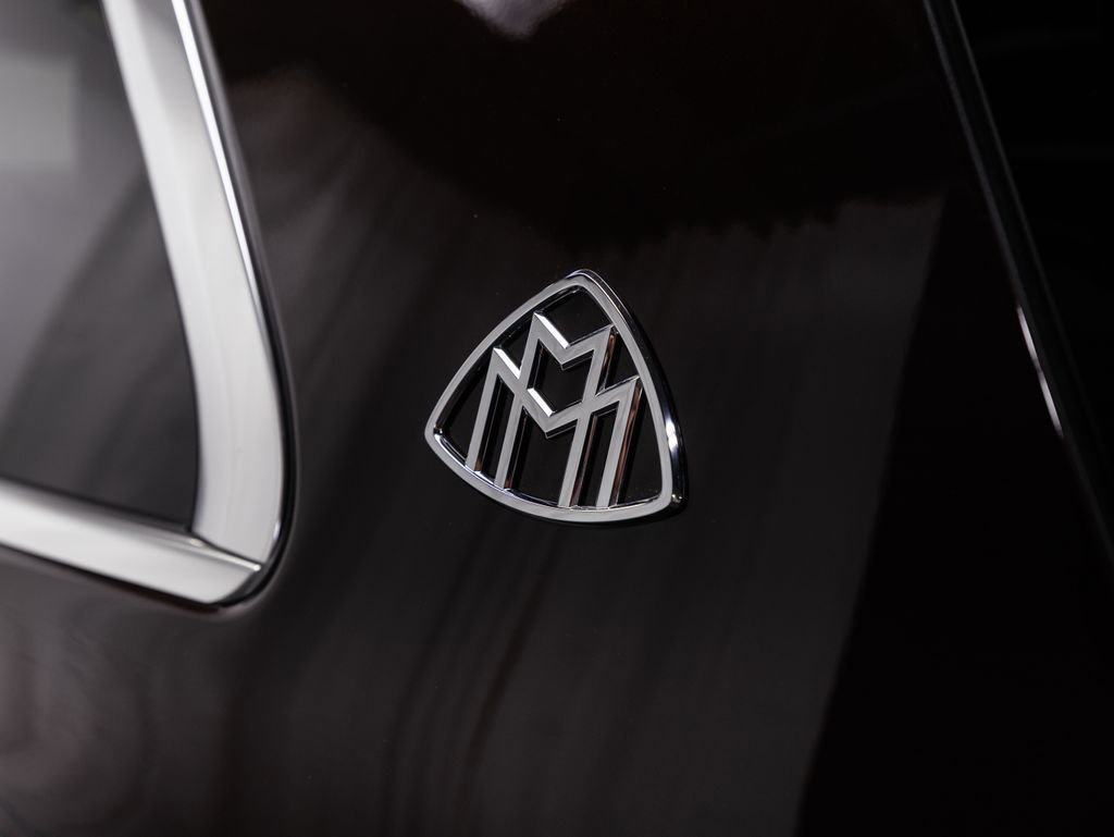 Certified 2024 Mercedes-Benz Maybach GLS 600 4MATIC image 40