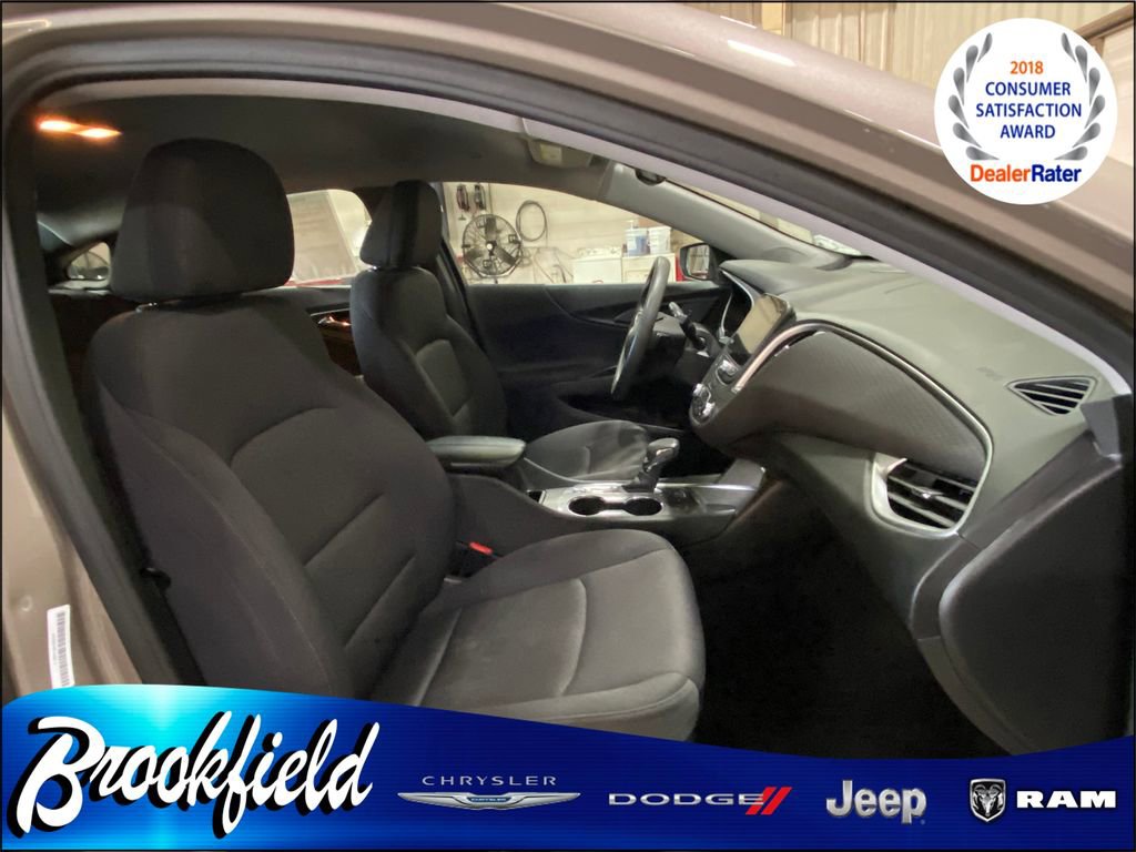 Used 2023 Chevrolet Malibu LT w/ Driver Confidence Package image 19