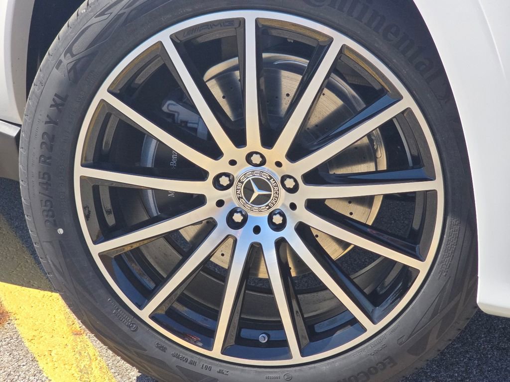 New 2026 Mercedes-Benz GLS 580 4MATIC image 10