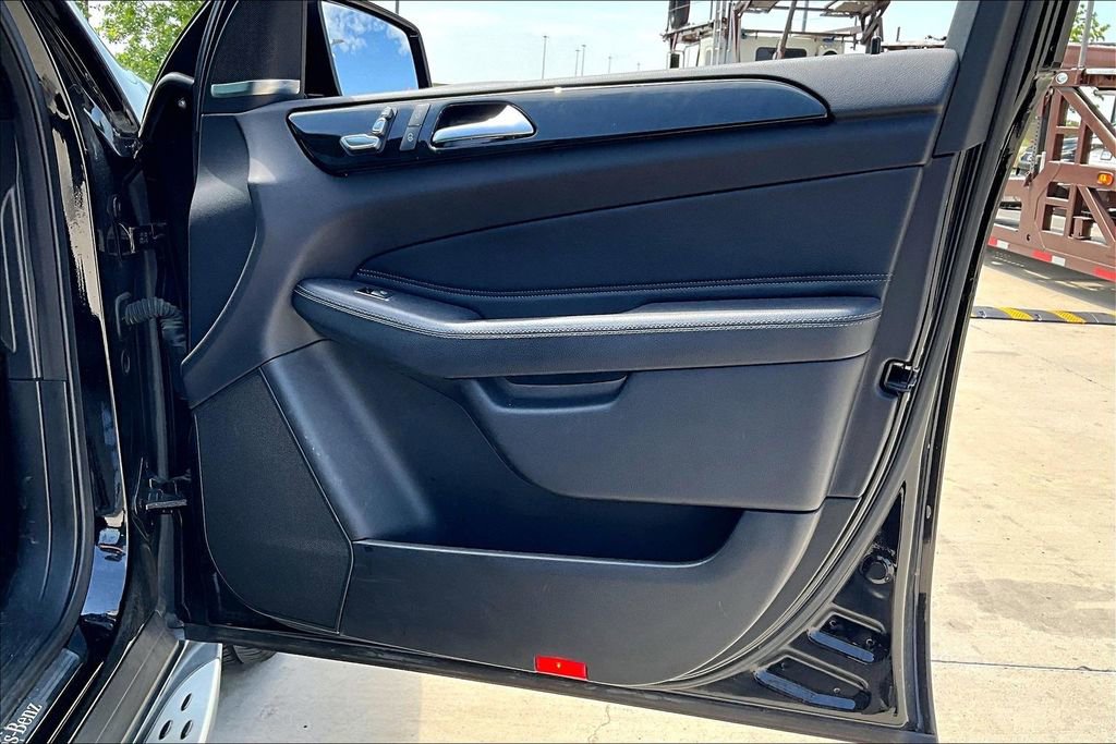 Used 2018 Mercedes-Benz GLE 350 image 23