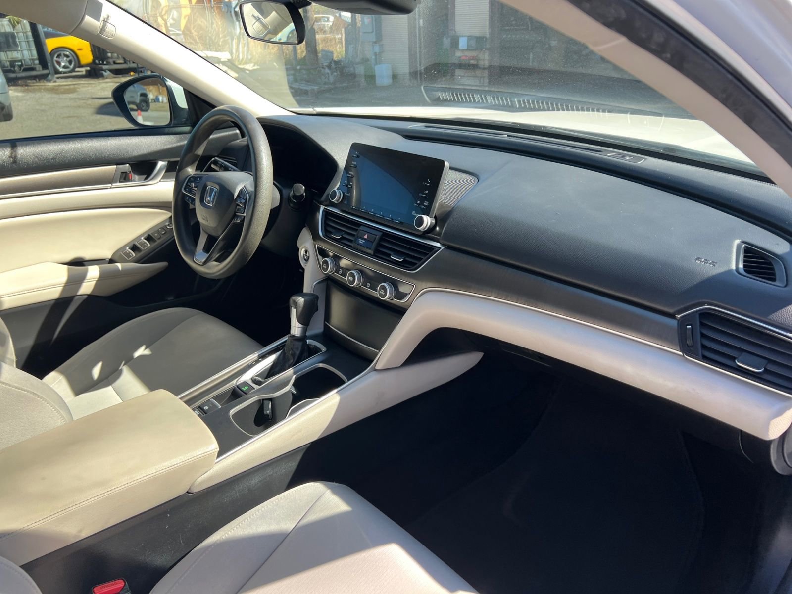 Used 2019 Honda Accord LX image 16