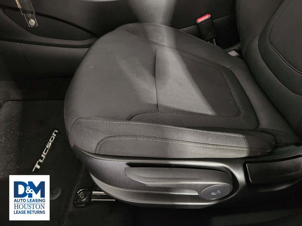 Used 2023 Hyundai Tucson SE FWD image 30