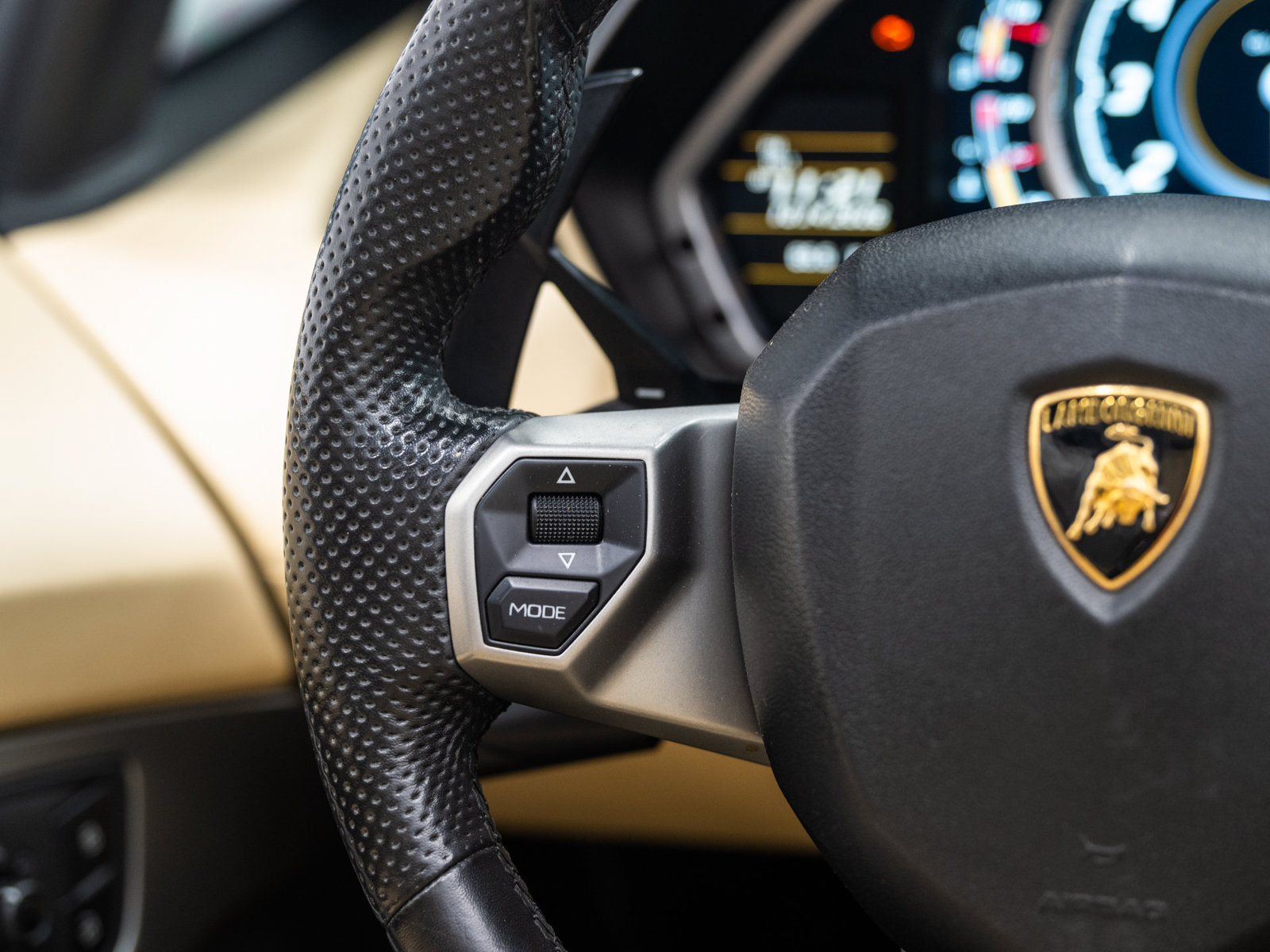 Used 2013 Lamborghini Aventador LP 700-4 AWD/4WD image 47