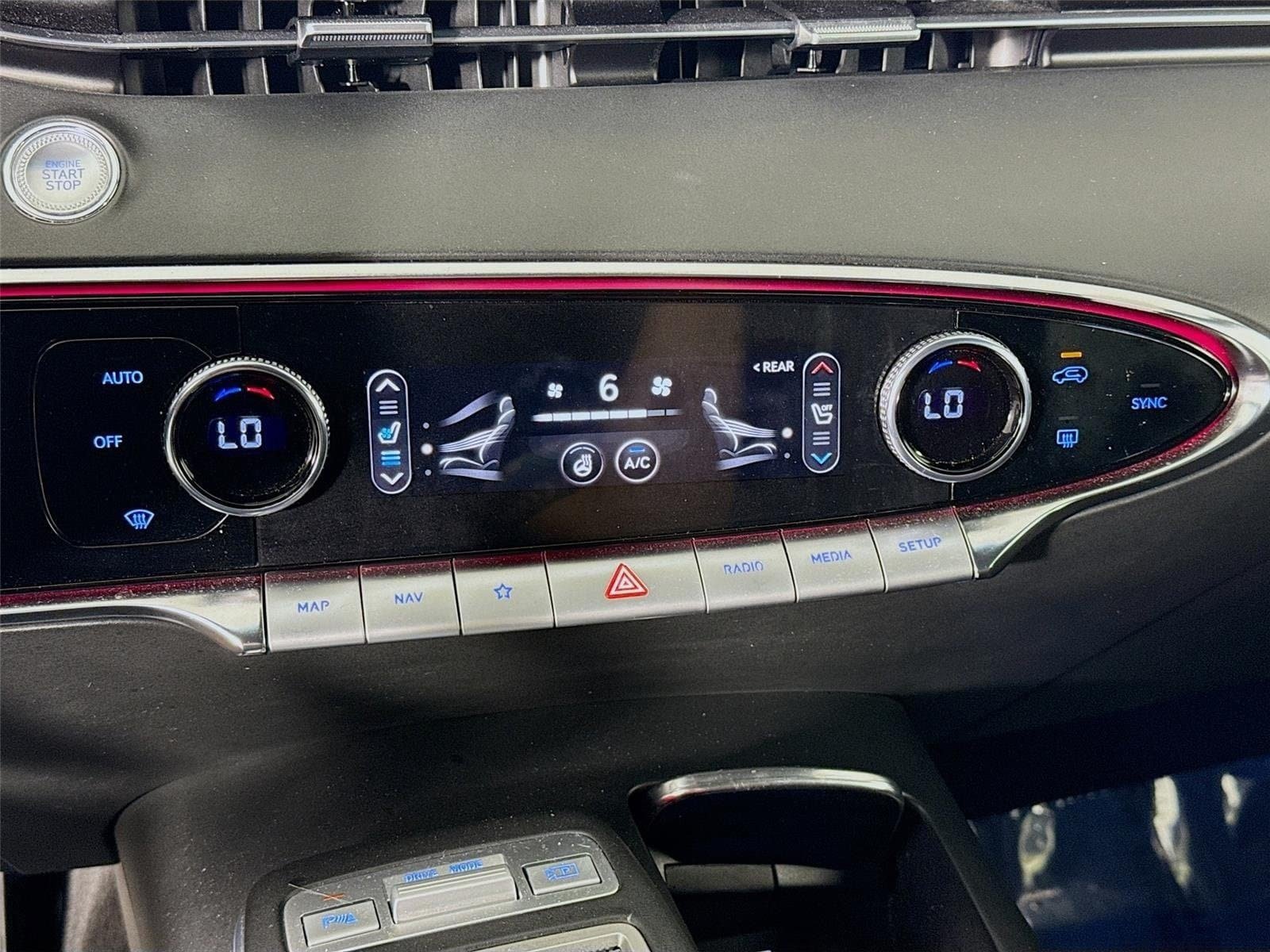 Certified 2023 Genesis GV70 2.5T w/ Sport Prestige Package AWD/4WD image 18