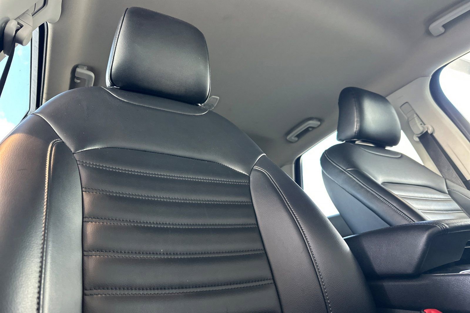 Used 2024 Ford Edge SEL image 20