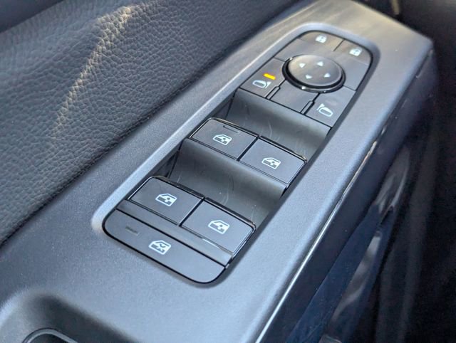 New 2026 Nissan Pathfinder SV image 23