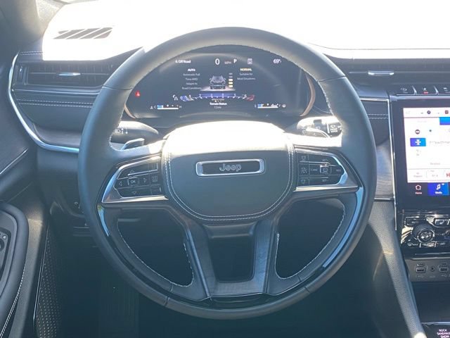 New 2025 Jeep Grand Cherokee Overland w/ Adv Protech Group III AWD/4WD image 40