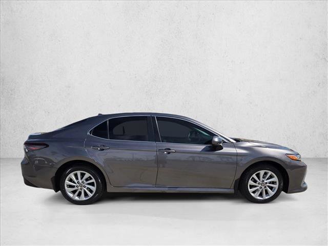 Certified 2022 Toyota Camry LE w/ Carpet Mat Package (TMS) AWD/4WD image 4