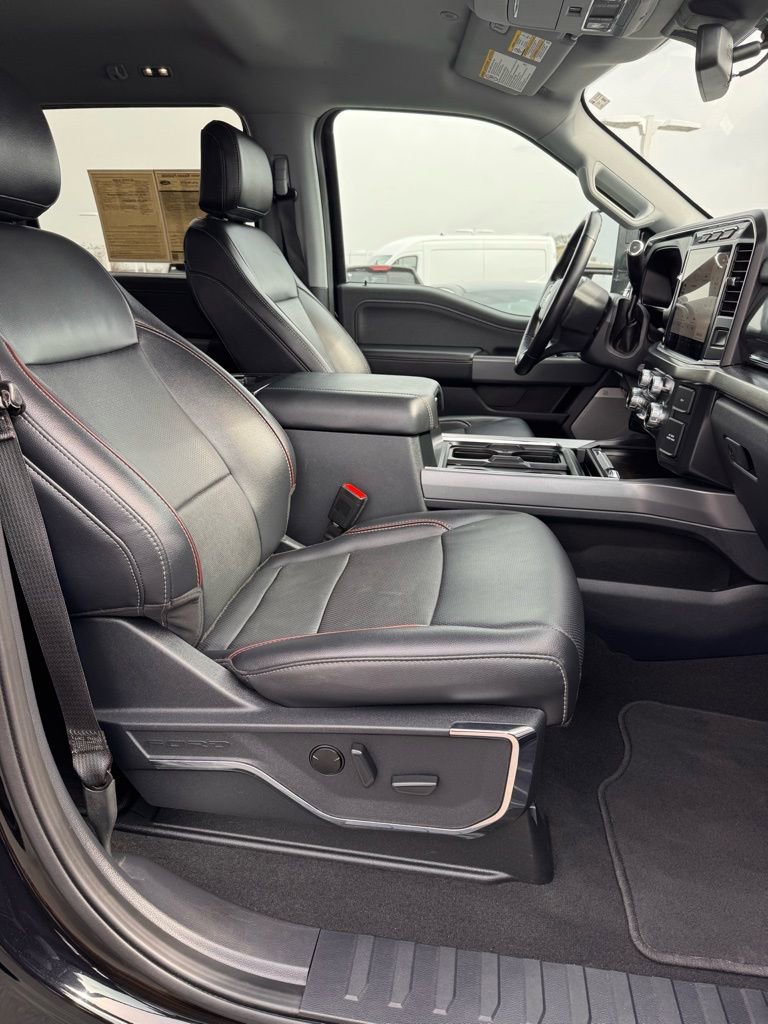 Used 2024 Ford F250 Lariat image 15