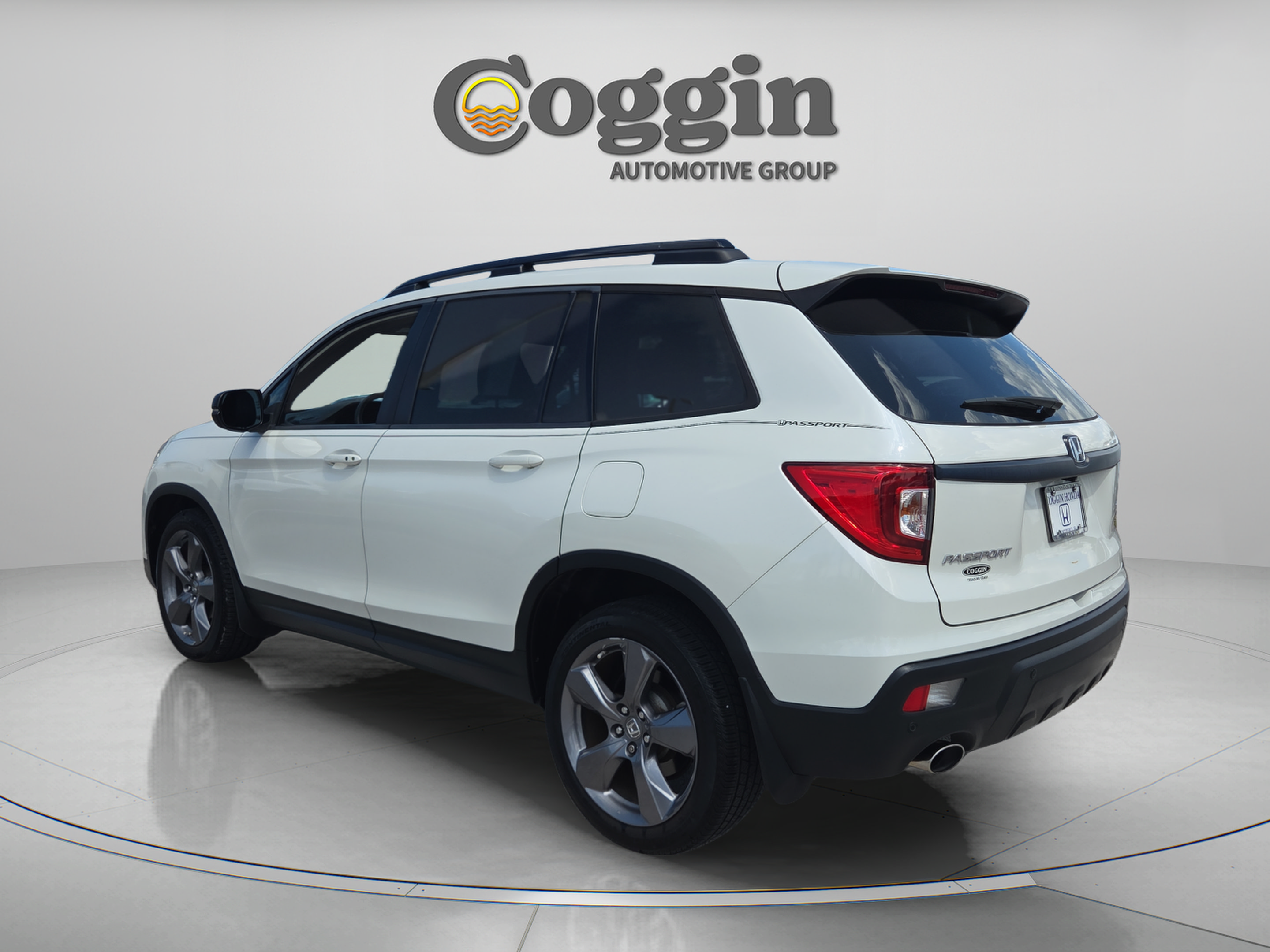 Used 2019 Honda Passport Touring image 3