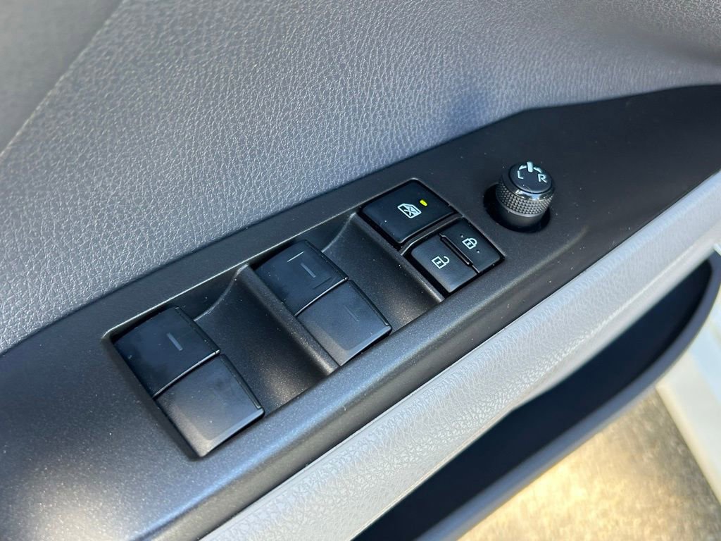 Used 2023 Toyota Camry LE image 41