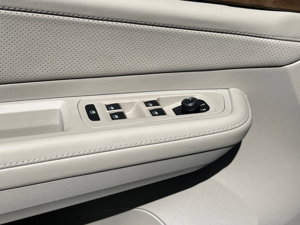 New 2026 Volkswagen Atlas SE image 15