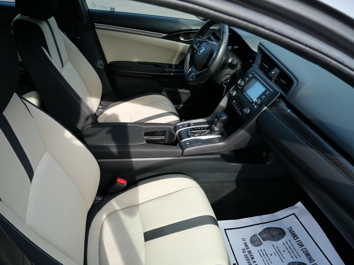 Used 2018 Honda Civic Sport image 26