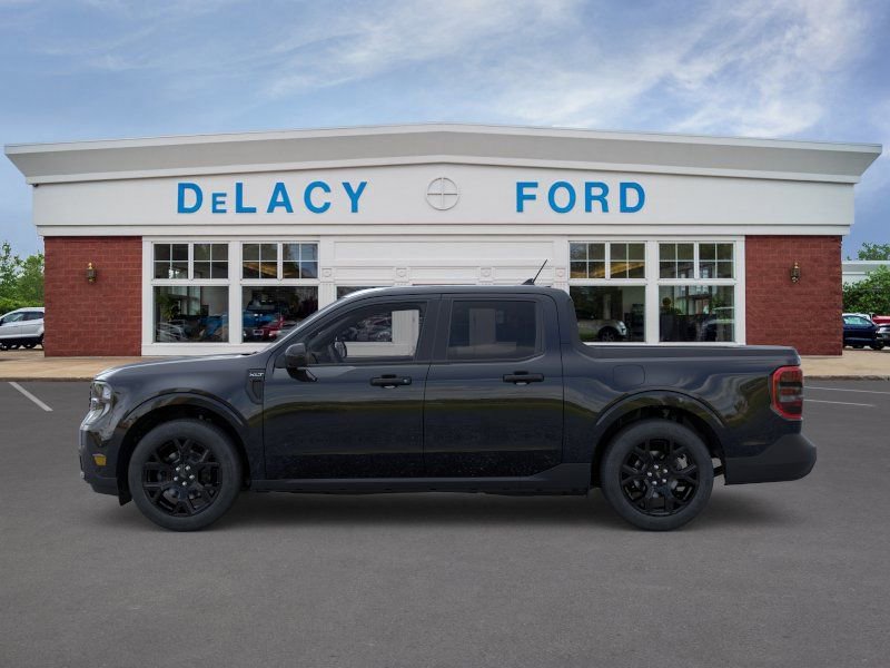 New 2026 Ford Maverick XLT image 3