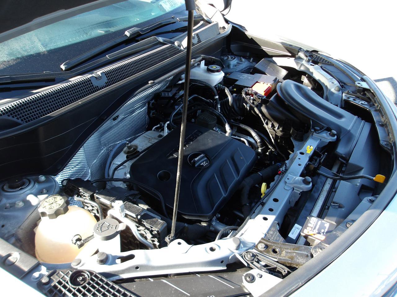 Used 2023 Buick Encore GX Select w/ Sport Touring Package FWD image 23