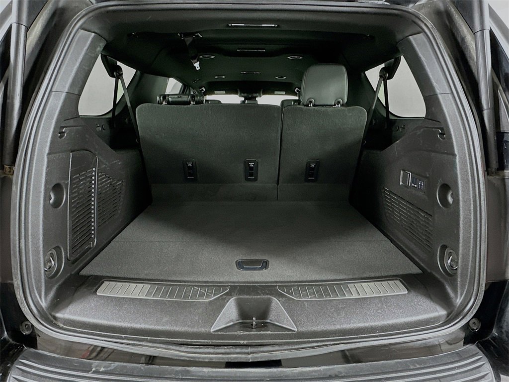 Used 2025 GMC Yukon XL Denali image 26