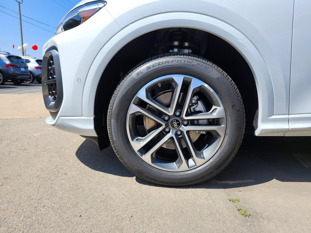 New 2026 Audi Q5 Premium Plus AWD/4WD image 12
