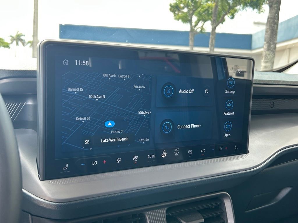 Used 2025 Ford Maverick Lariat w/ Black Appearance Package AWD/4WD image 12