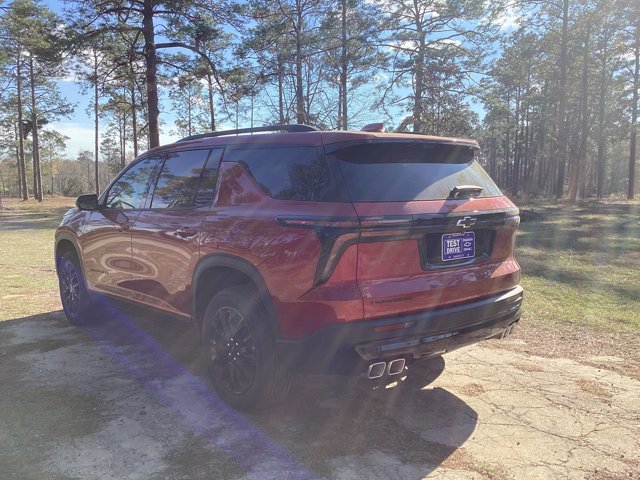 New 2026 Chevrolet Traverse LT w/ Midnight/Sport Edition image 3