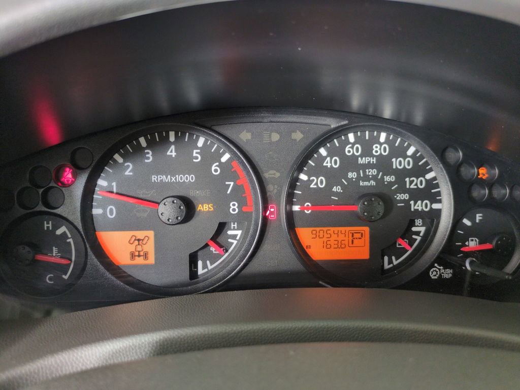 Used 2016 Nissan Frontier SV image 15