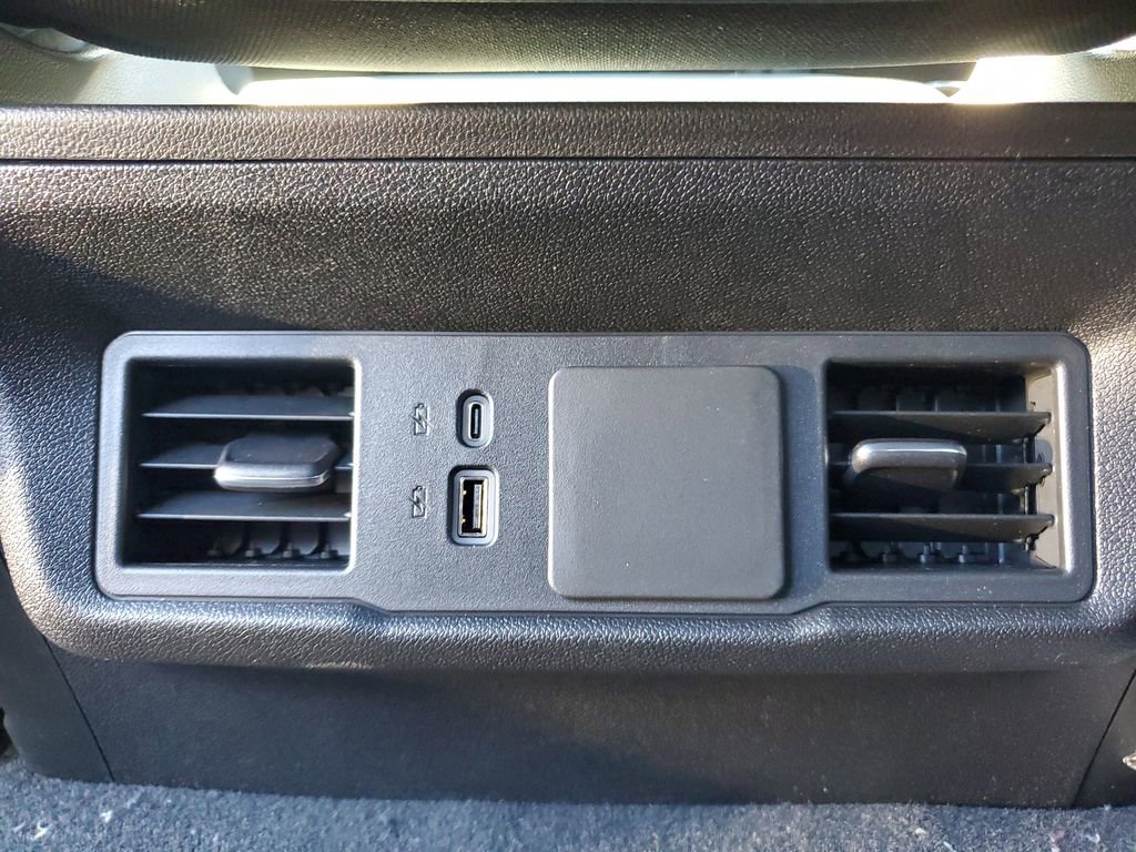 New 2026 Chevrolet Silverado 1500 Custom Trail Boss w/ LPO, Dark Essentials Package image 12