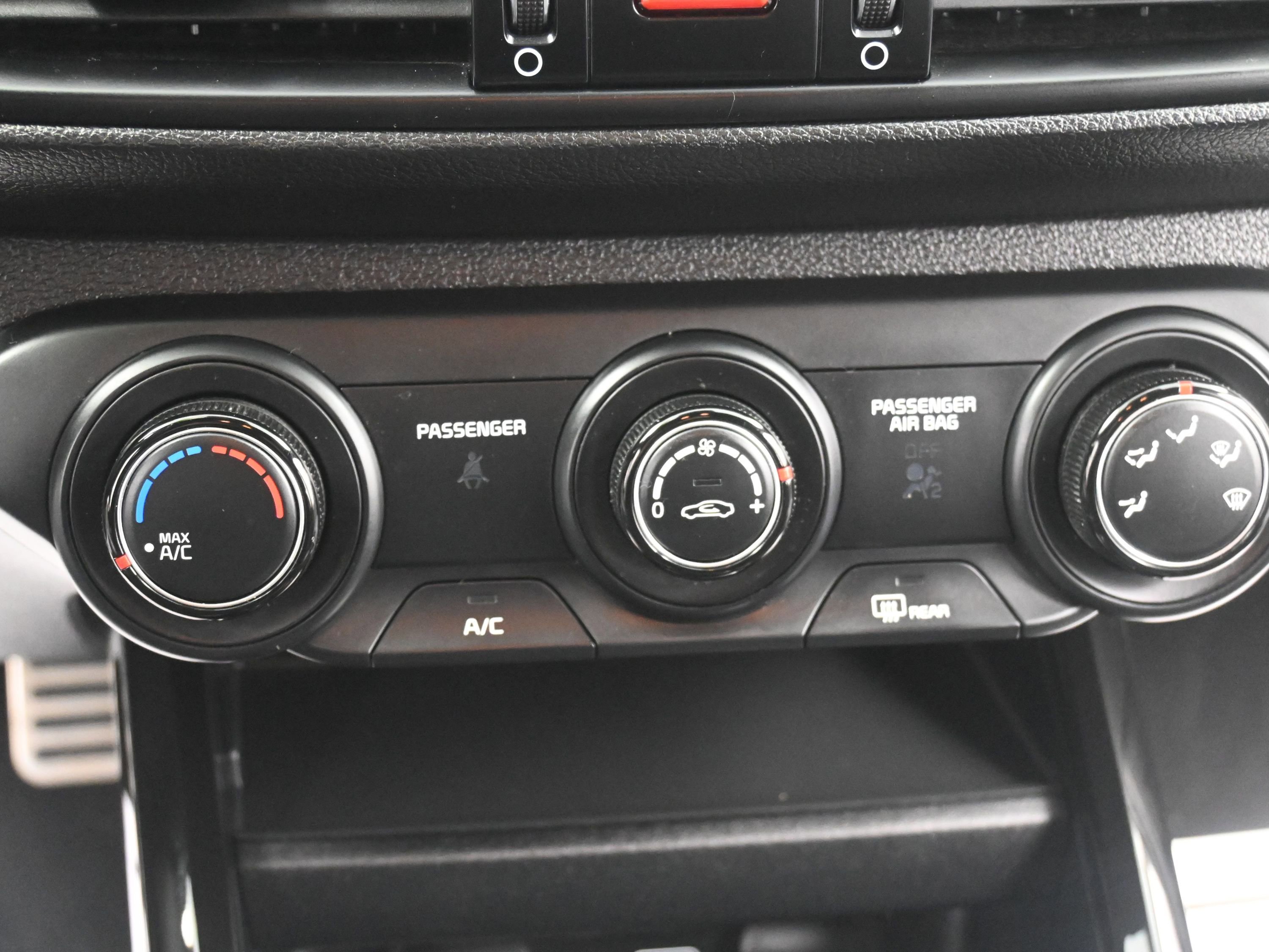 Used 2021 Kia Forte GT-Line image 23