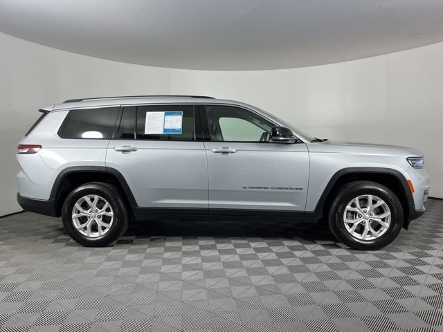 Used 2023 Jeep Grand Cherokee L Limited AWD/4WD image 12