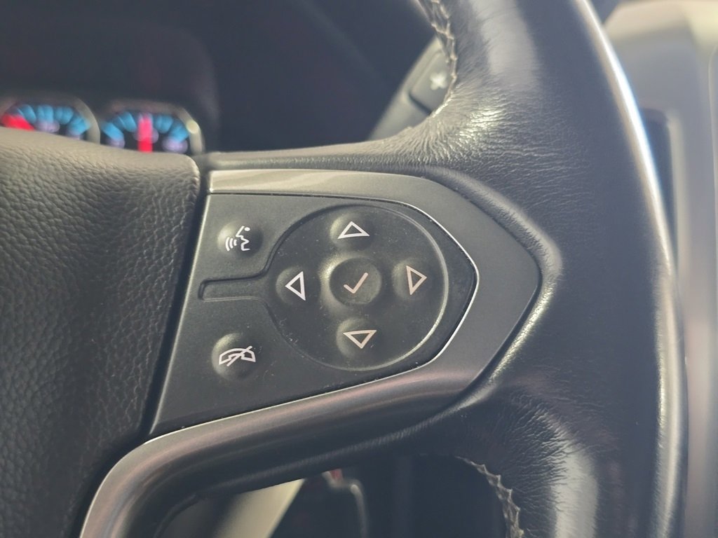 Used 2018 Chevrolet Silverado 1500 LT w/ All Star Edition image 32