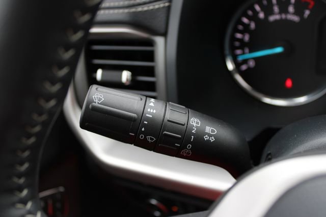 Used 2024 Ford Expedition XLT AWD/4WD image 11