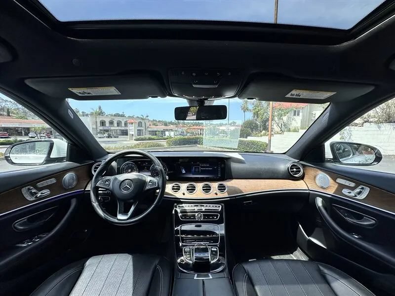 Used 2017 Mercedes-Benz E 300 image 10