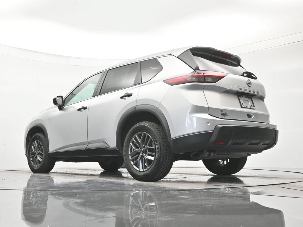 Used 2024 Nissan Rogue S FWD image 41