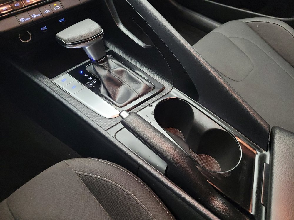 Used 2022 Hyundai Elantra SEL w/ Cargo Package image 26