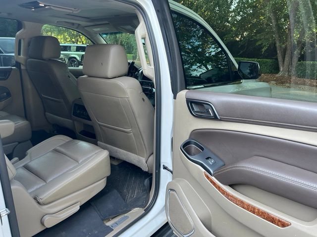 Used 2018 Chevrolet Suburban Premier AWD/4WD image 12
