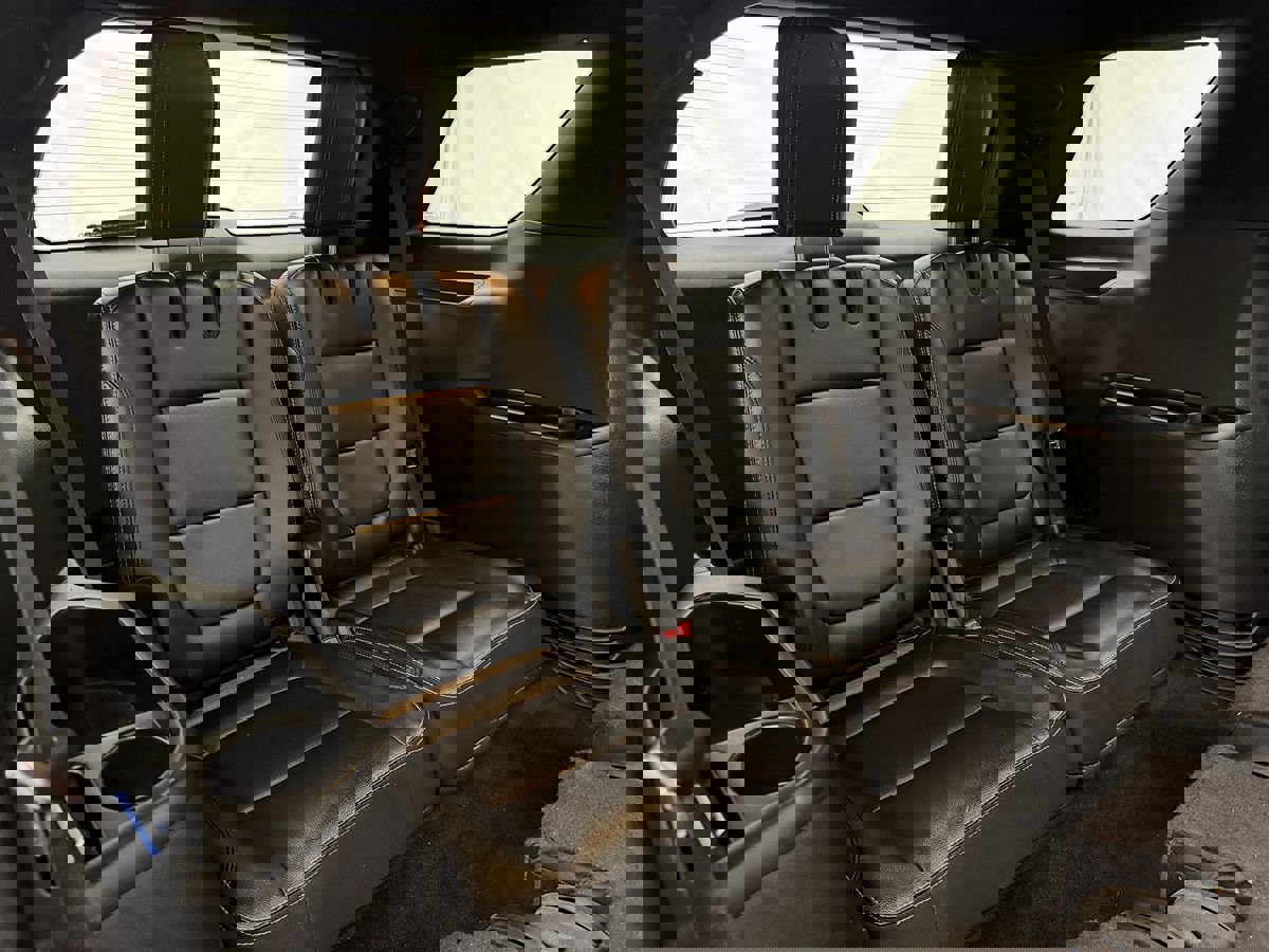 Used 2016 Ford Explorer Limited image 31