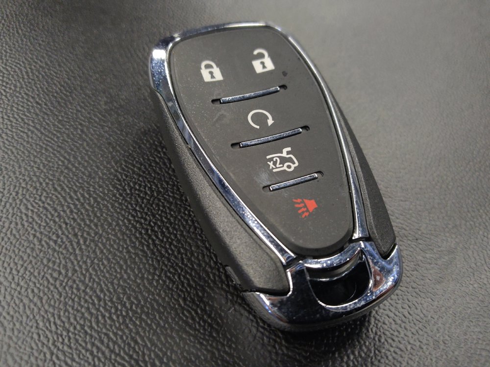 Used 2020 Chevrolet Malibu LT FWD image 32