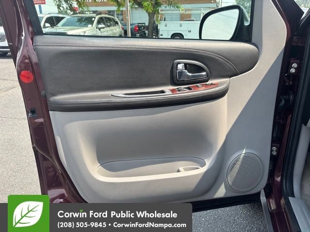 Used 2006 Chevrolet Uplander LS w/ Climate Package FWD image 12