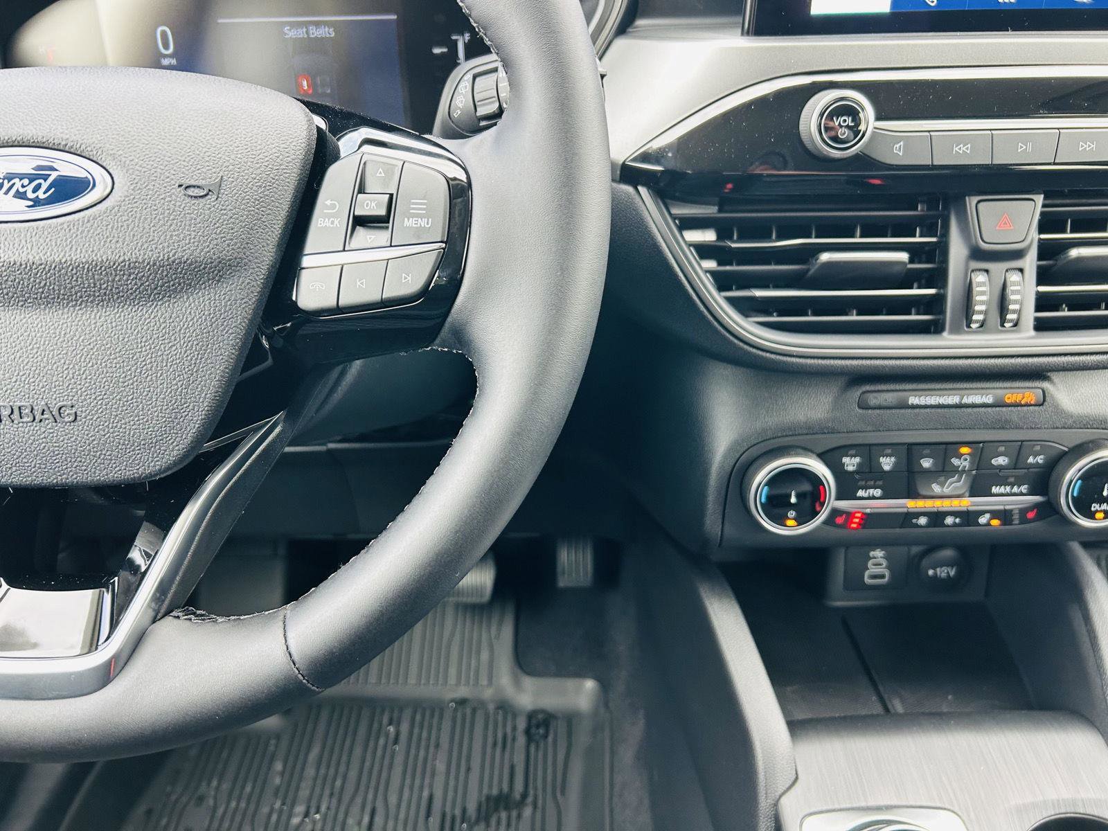 New 2026 Ford Escape Active w/ Cold Weather Package image 19