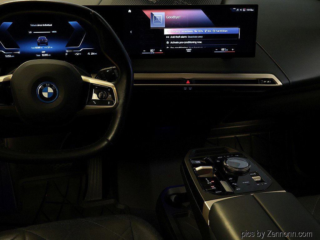 Used 2023 BMW iX M60 image 17