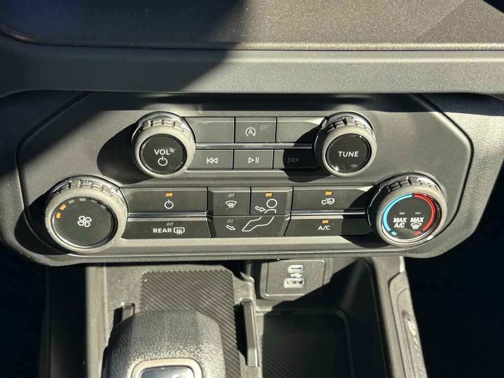 New 2025 Ford Bronco 4-Door image 26