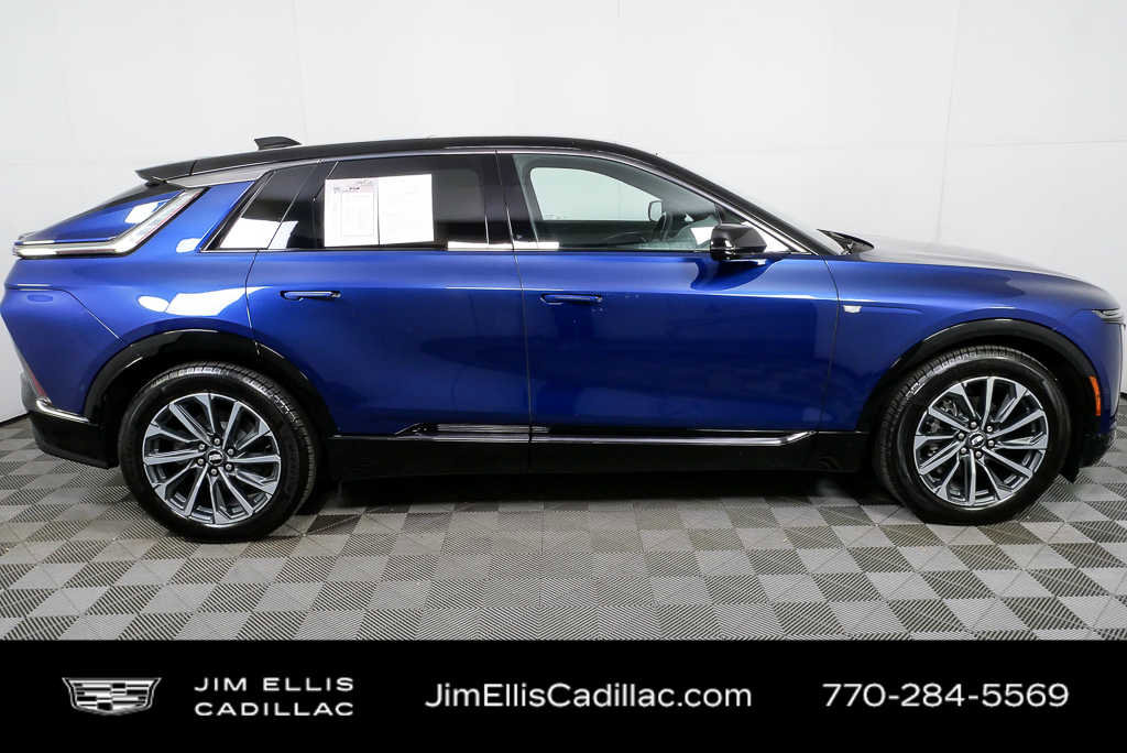 Certified 2024 Cadillac Lyriq Sport image 2