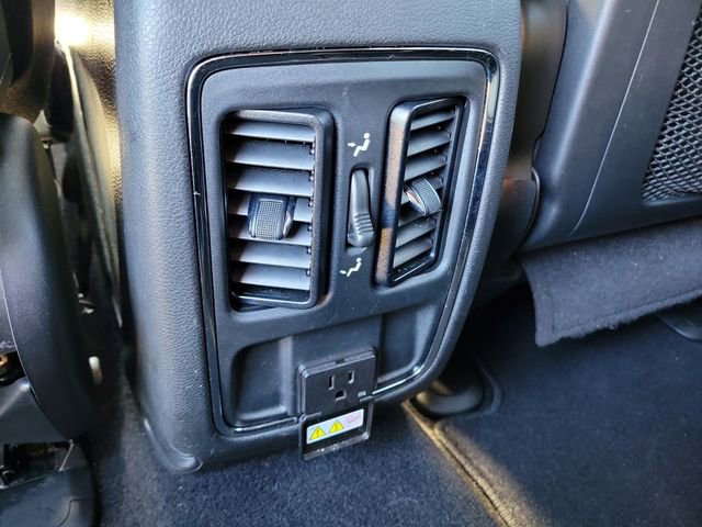 Used 2021 Jeep Grand Cherokee Laredo X RWD image 14