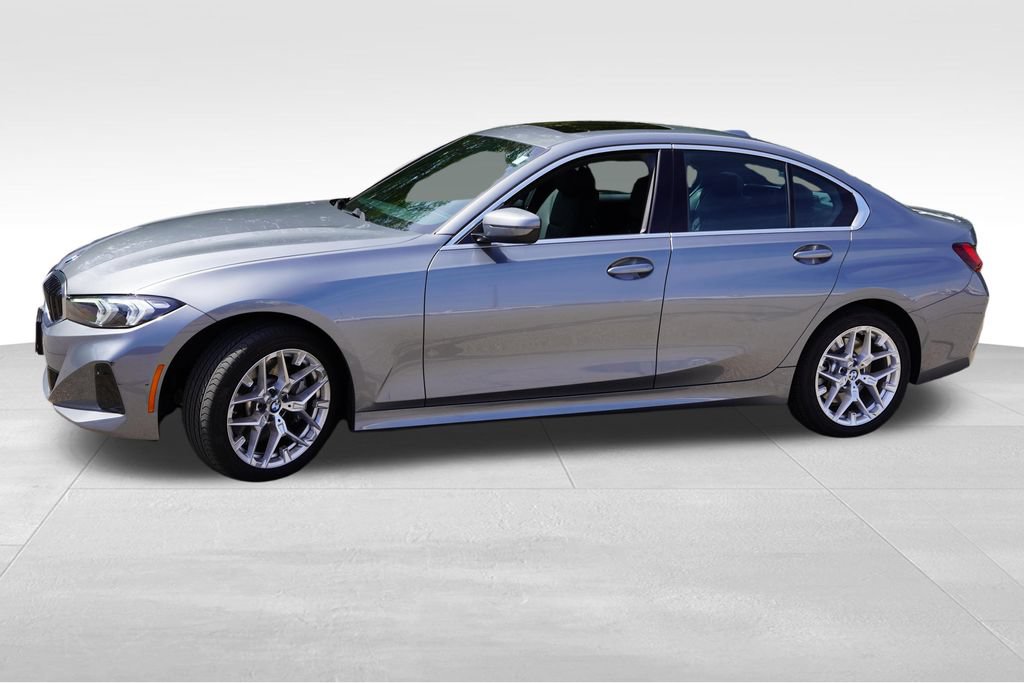 Used 2026 BMW 330i xDrive Sedan AWD/4WD image 10
