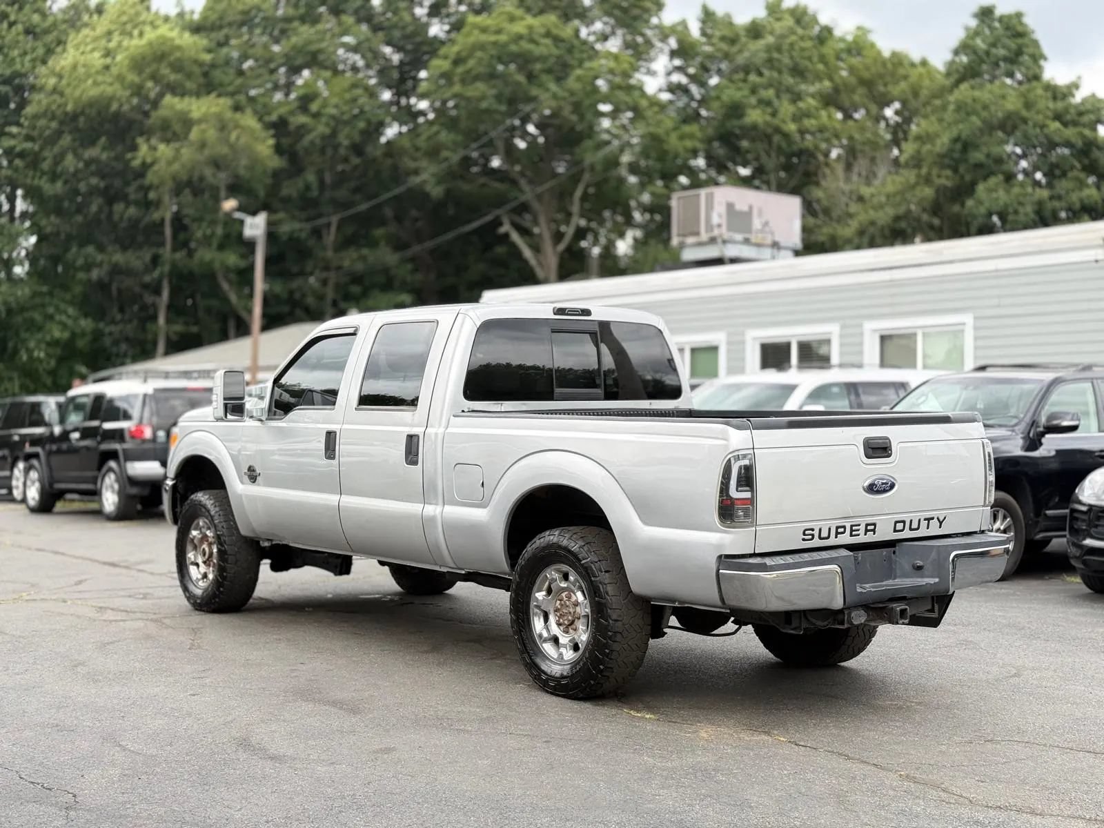 Used 2013 Ford F250 XLT w/ FX4 4X4 Off-Road Pkg image 5